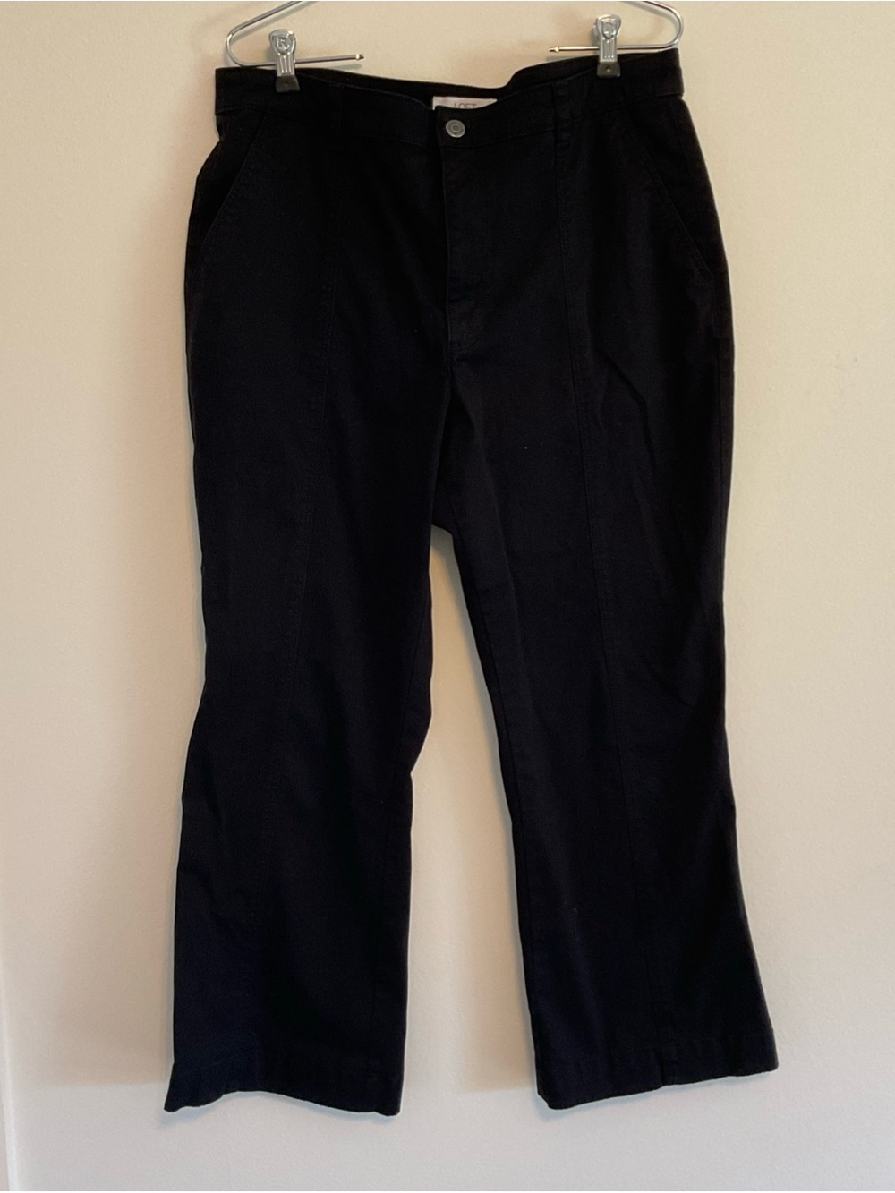 Loft women’s kick crop 12 pants back pockets, black, casual work